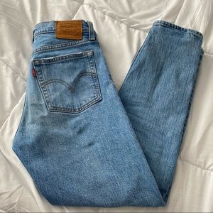 Levi’s Wedgie Jeans